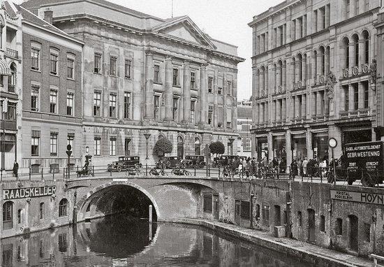 Stadhuisbrug ca. 1930 - Catch Utrecht